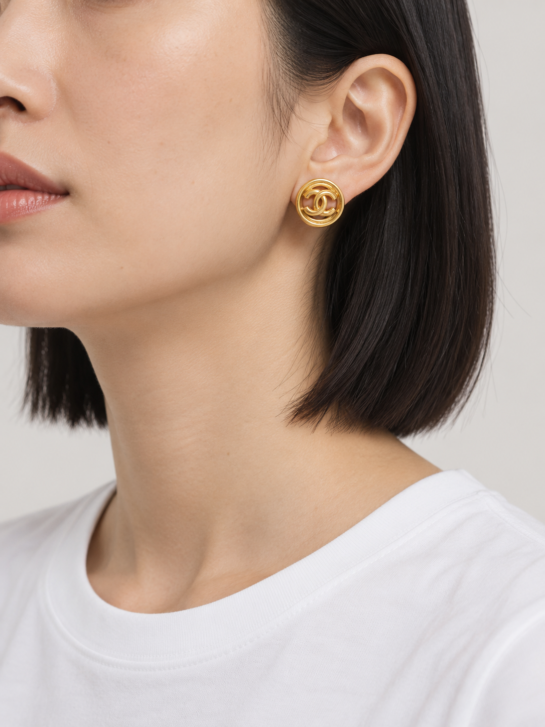 COCO Round Clip-On Earrings