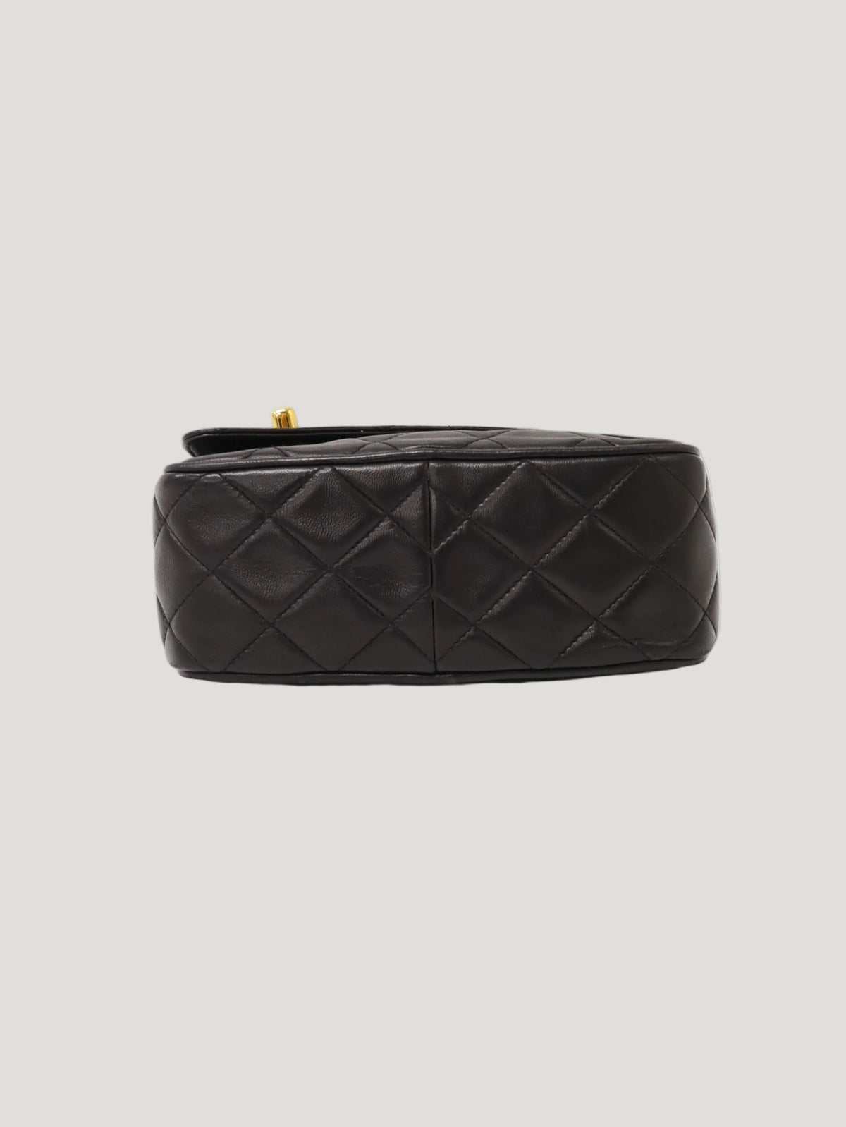 COCO Turn-Lock Chain Shoulder Bag