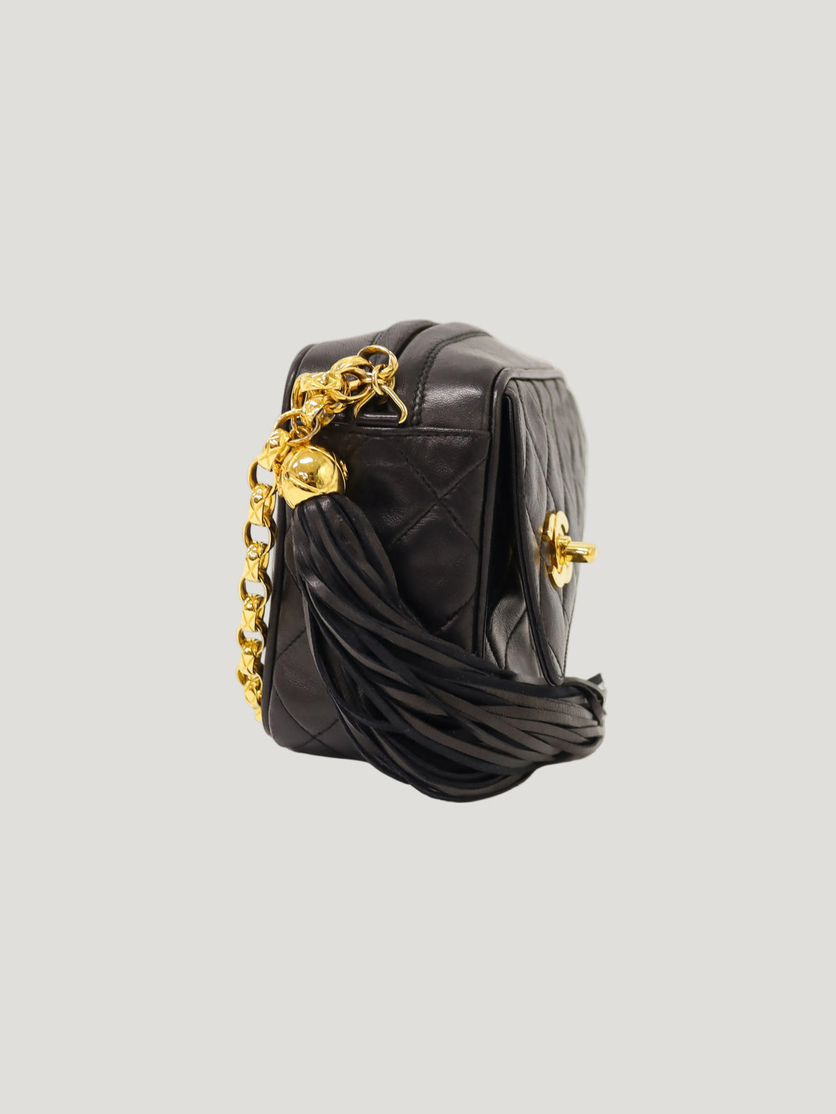 COCO Turn-Lock Chain Shoulder Bag