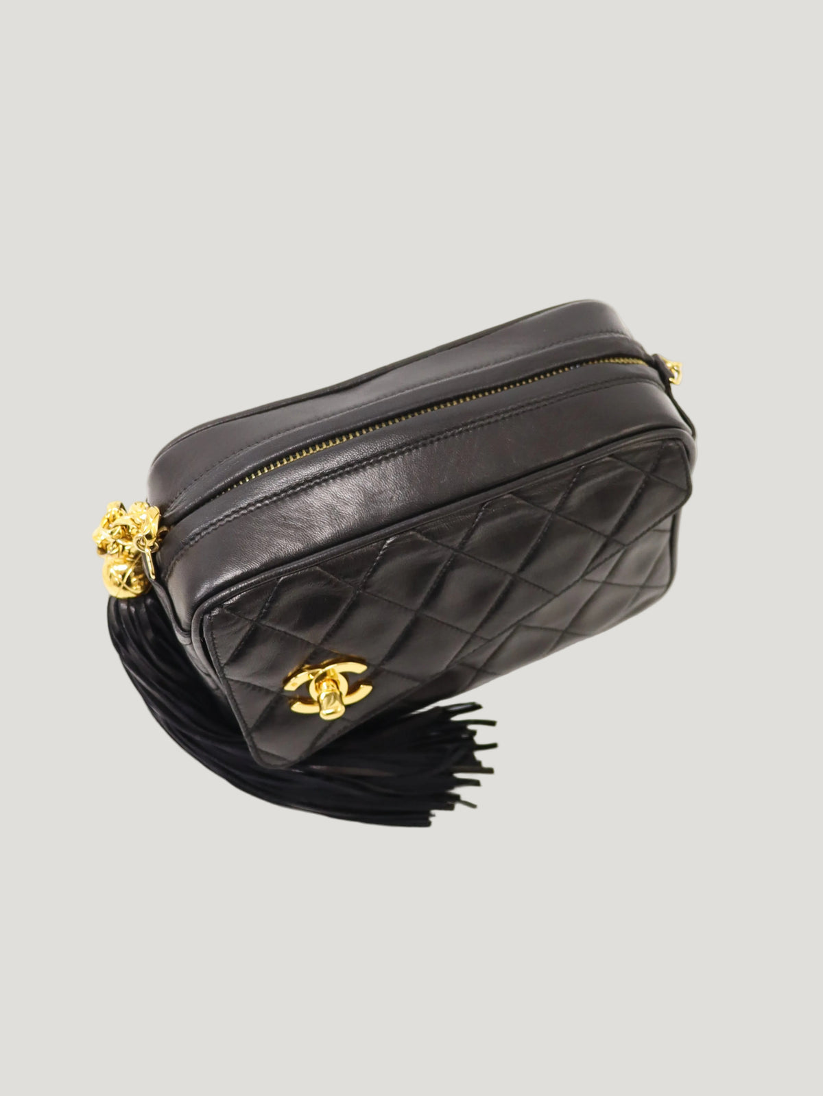 COCO Turn-Lock Chain Shoulder Bag