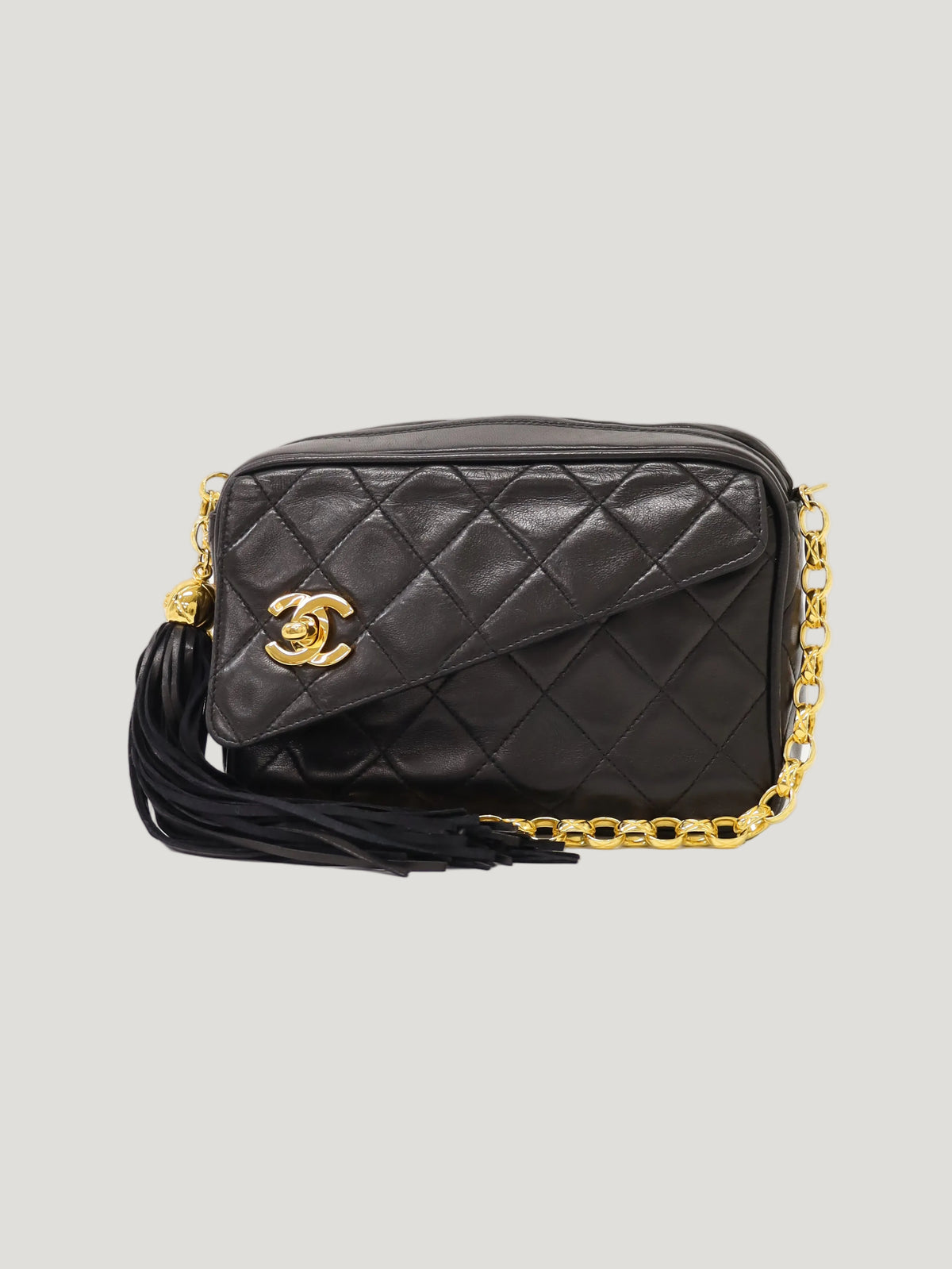 COCO Turn-Lock Chain Shoulder Bag