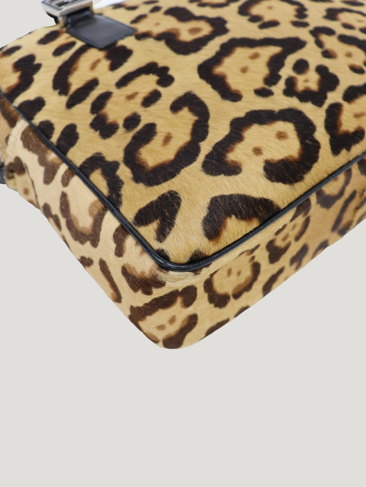Hair-on hide 2-way bag