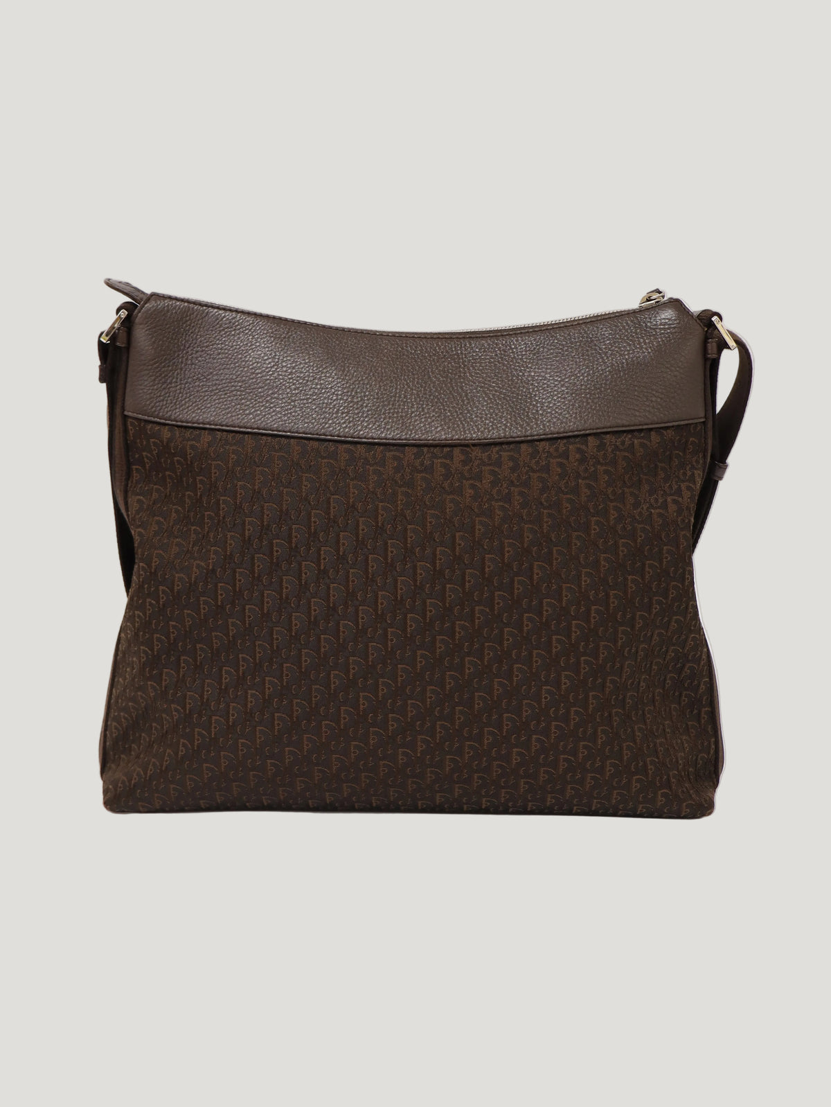Street Chic One-Shoulder Bag