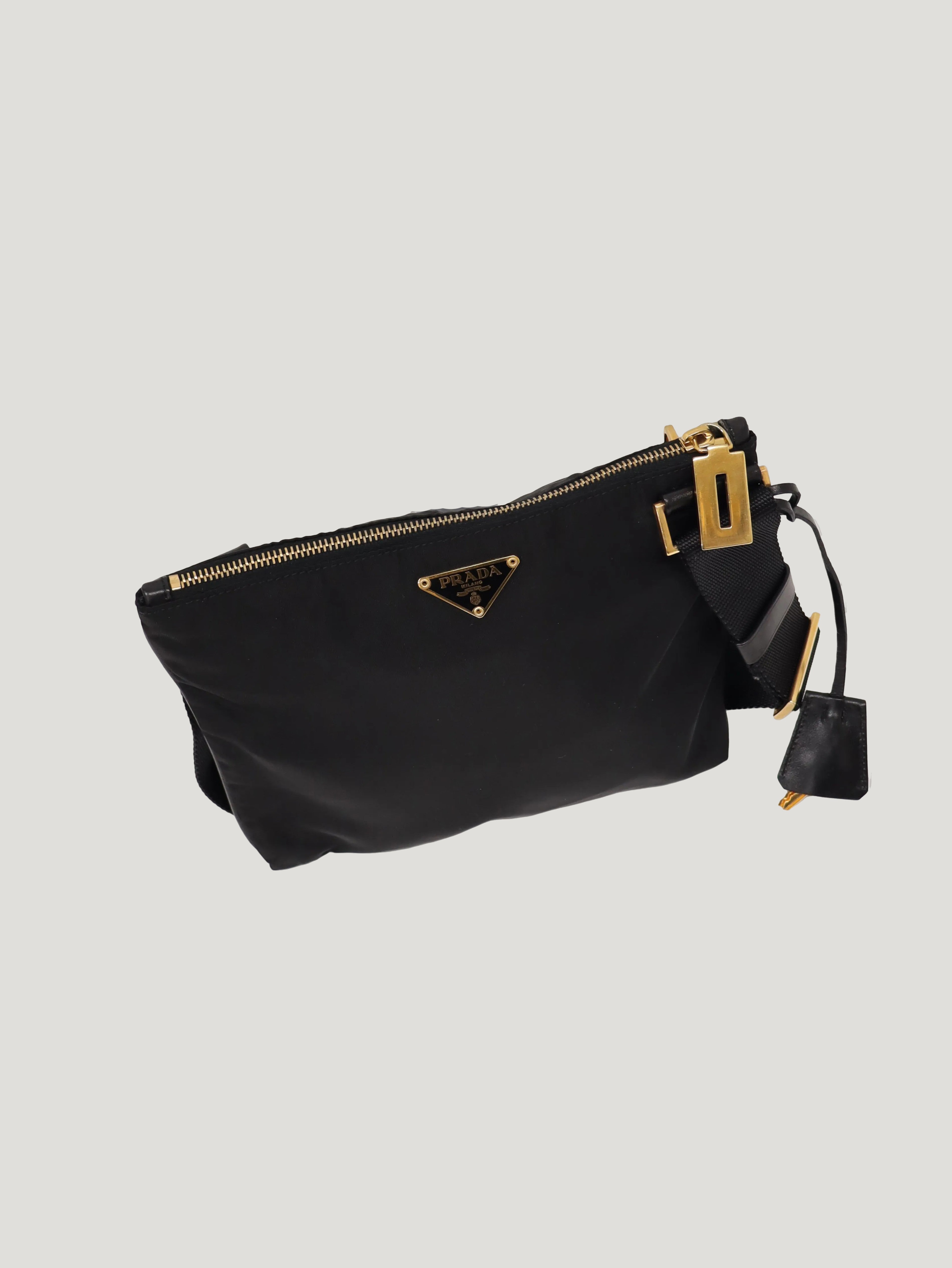 PRADA B6671 ショルダーバッグ 斜め掛け 三角ロゴ ナイロン ベルト 三角ロゴ金具ナイロンショルダーバッグ – Hedy
