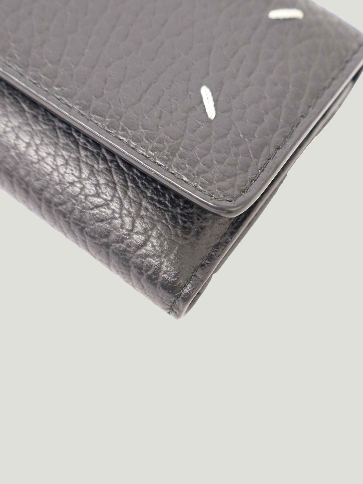 4 Stitch Compact Wallet