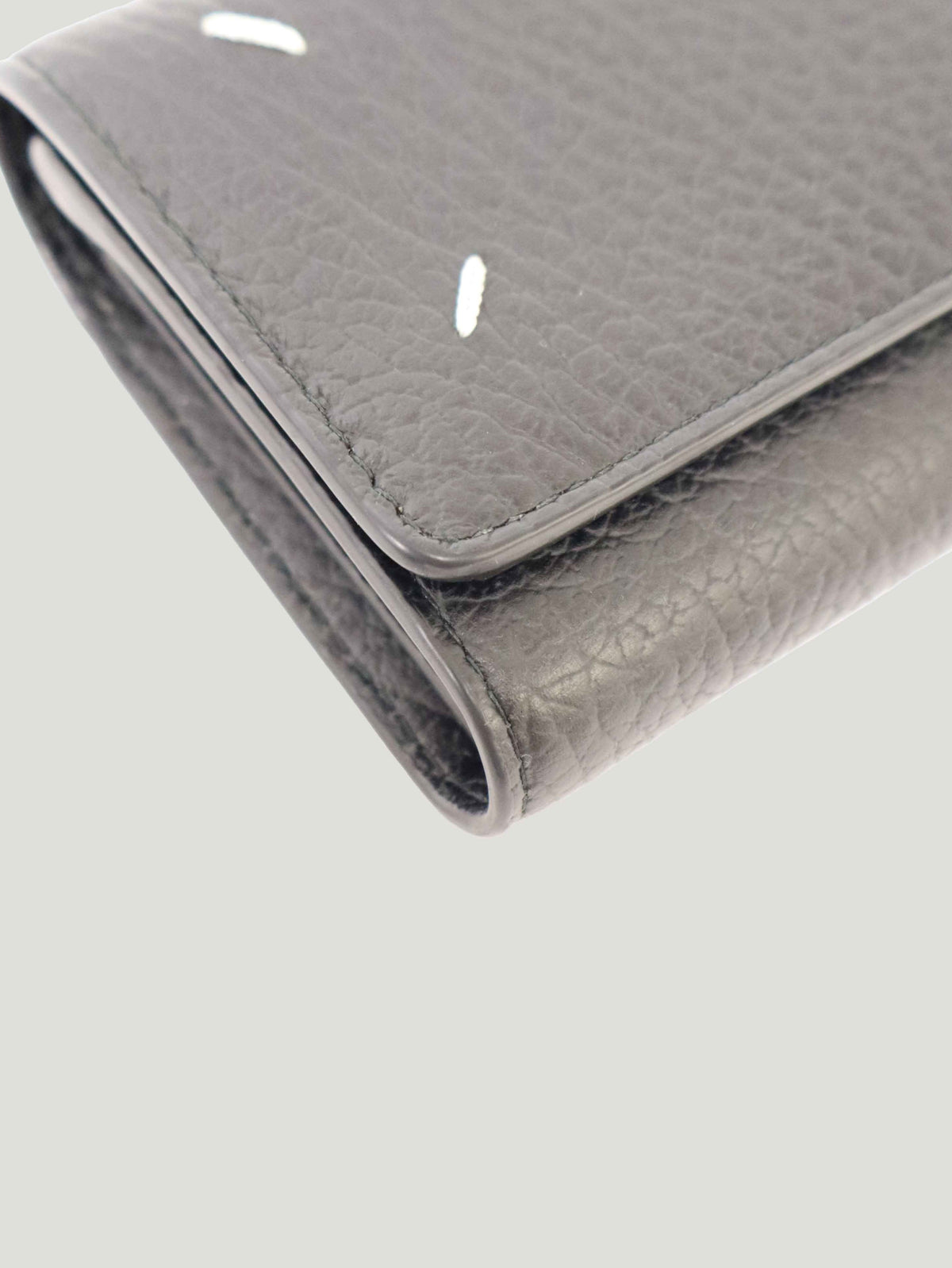 4 Stitch Compact Wallet