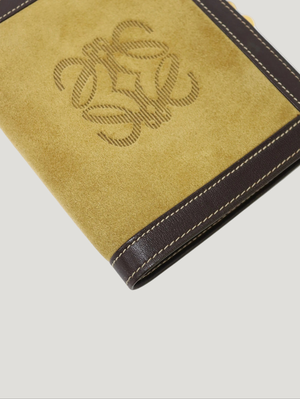 Anagram Suede GAMA Wallet
