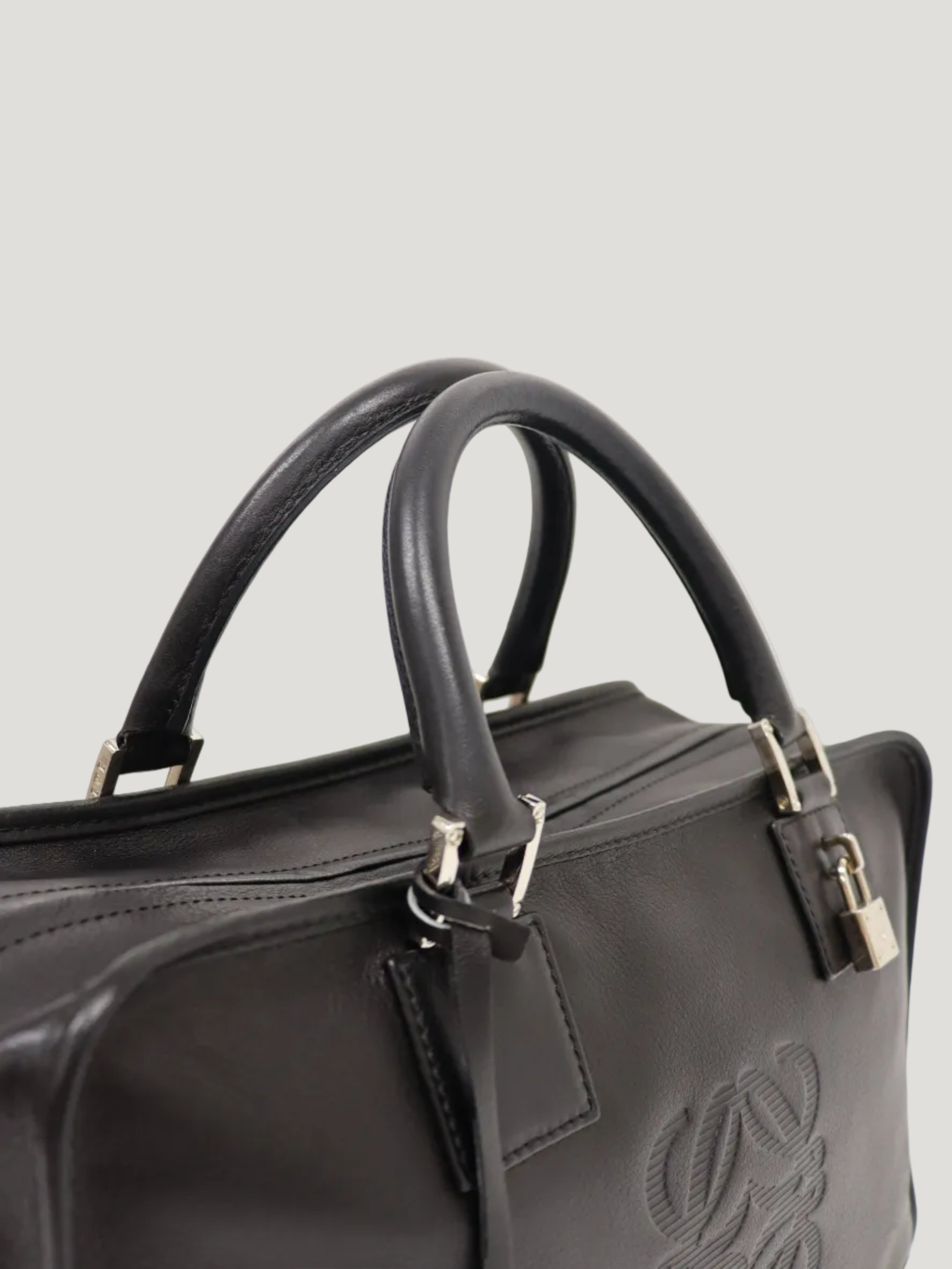 アマソナ36 – Hedy