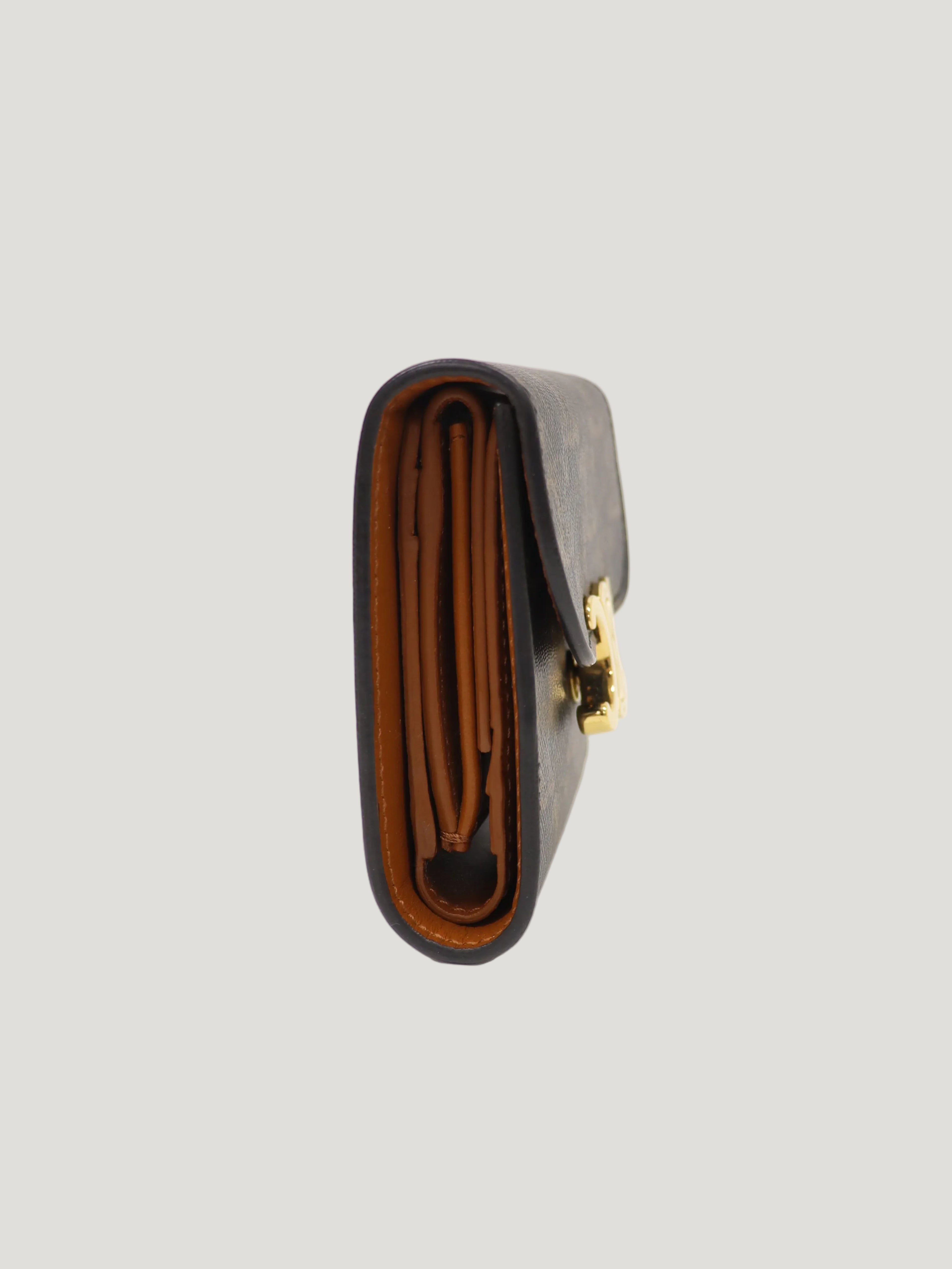 Small Flap Wallet