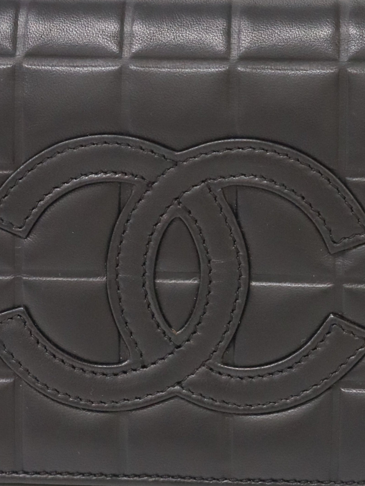 チョコバーラムスキンワンショルダーバッグ