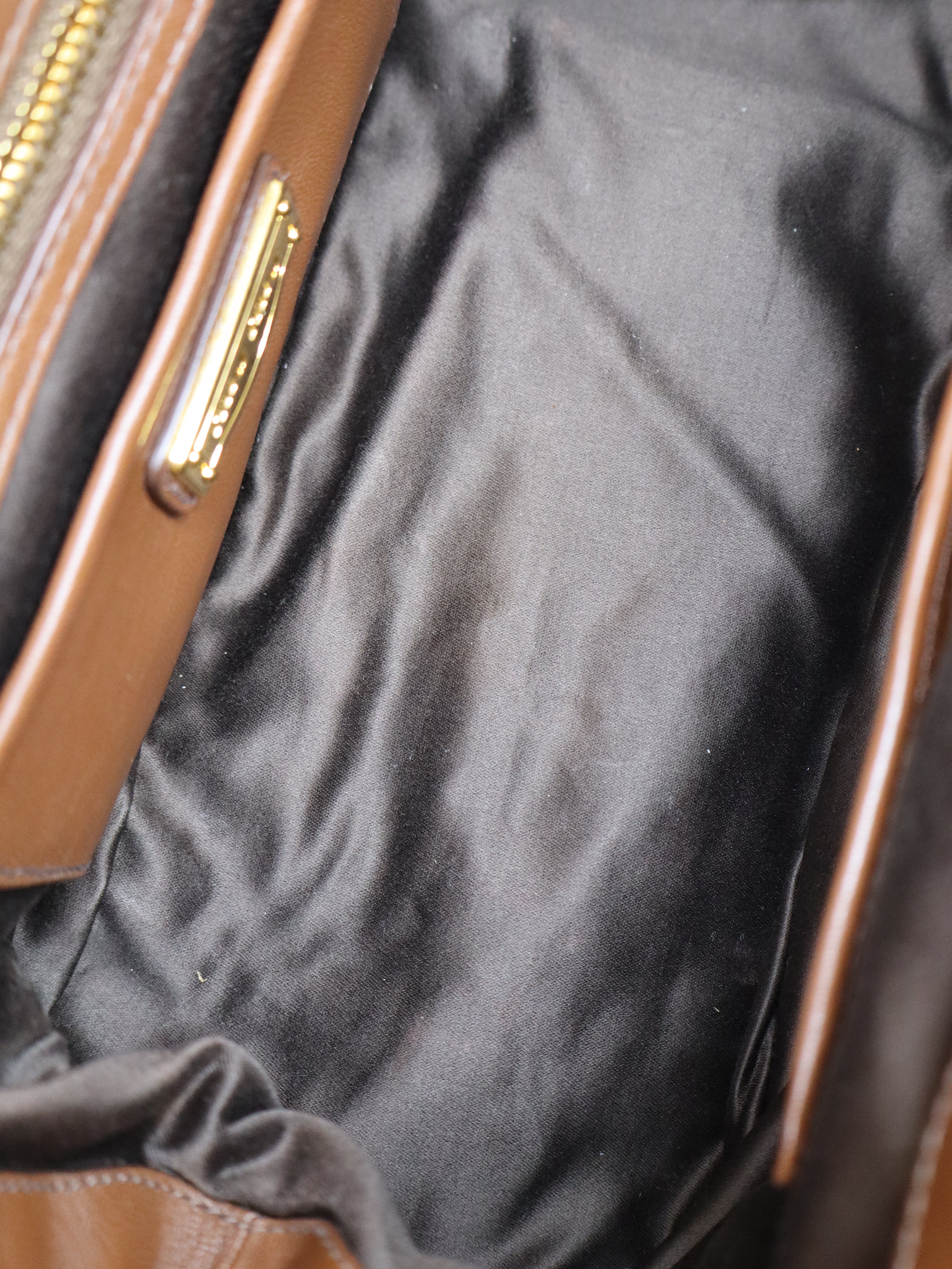 Matelassé 2-Way Bag