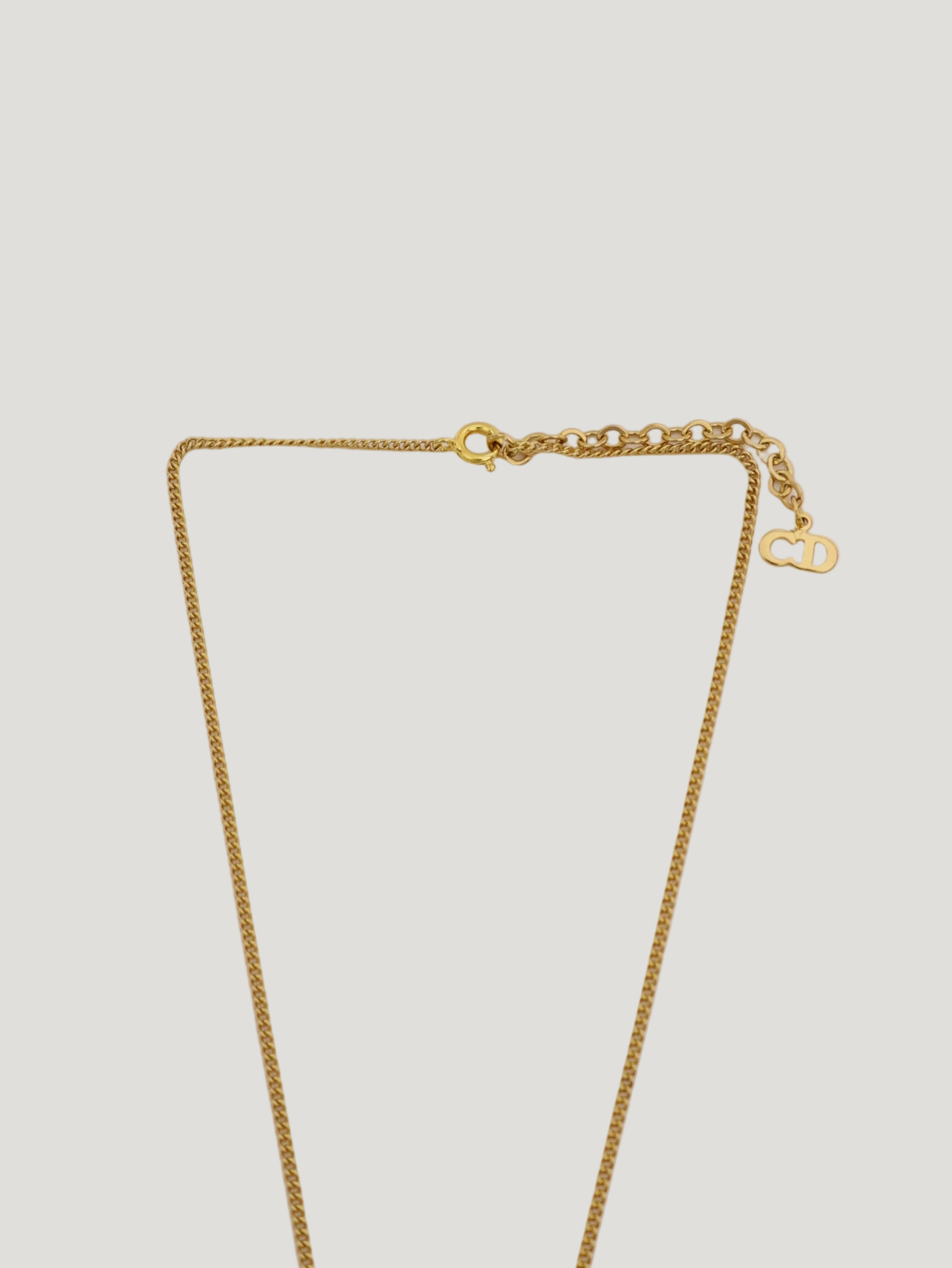 CD Oval Necklace
