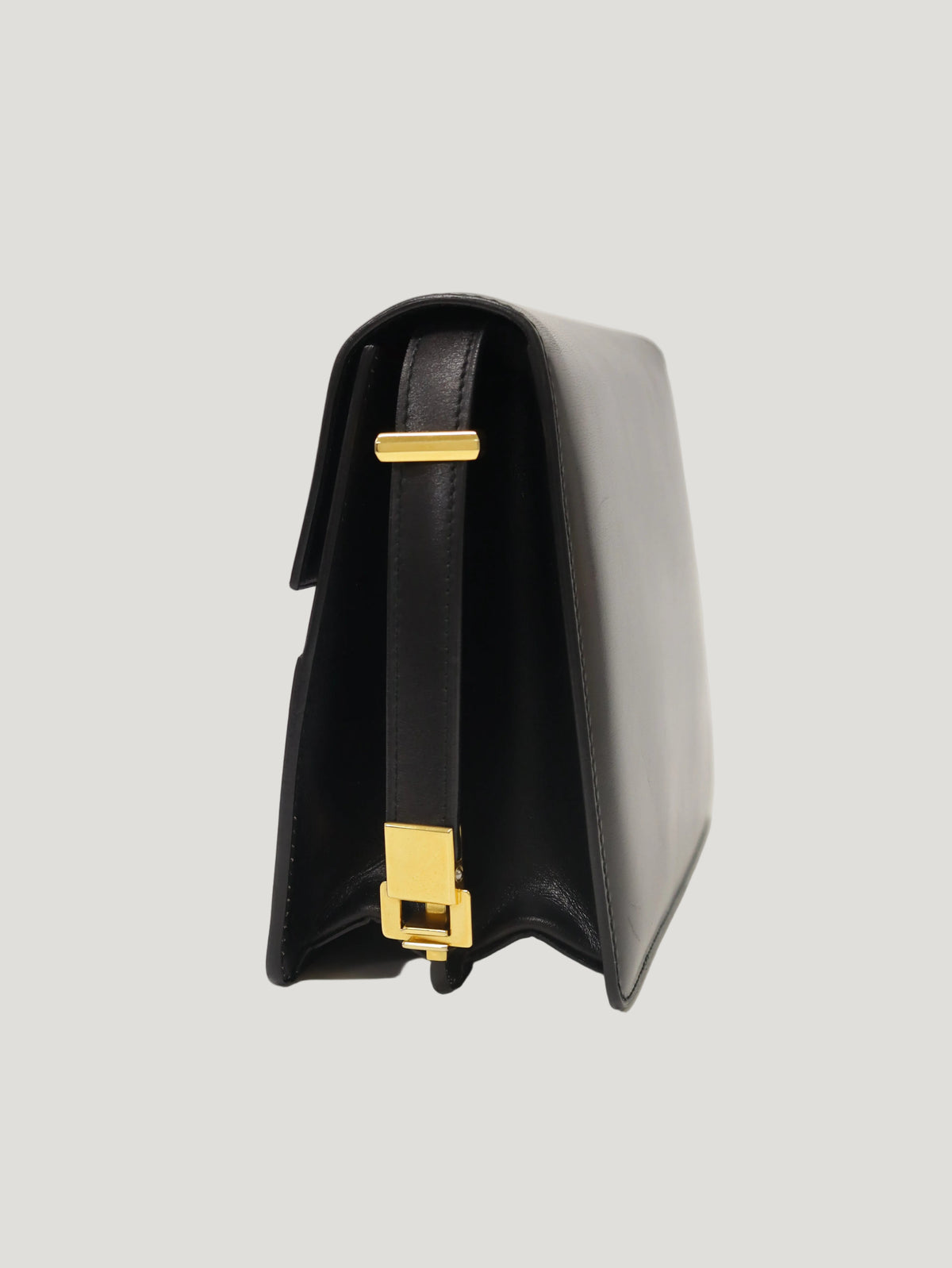 Gancini Hardware Leather One Shoulder Bag
