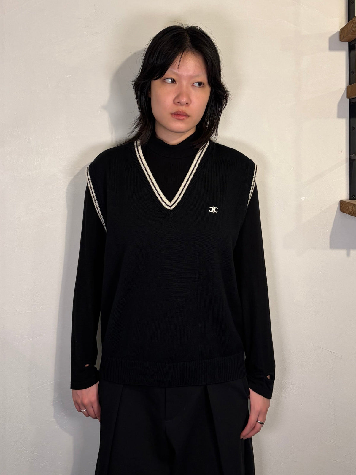 Triomphe knit vest