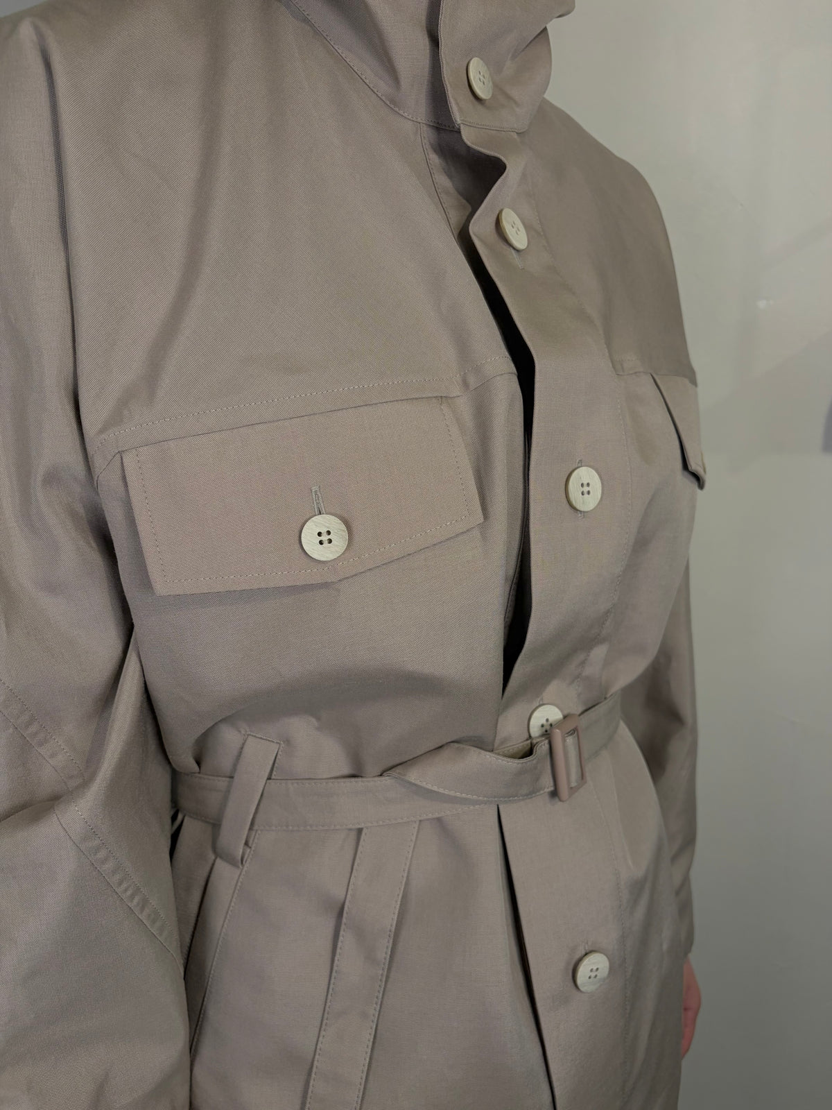Short coat