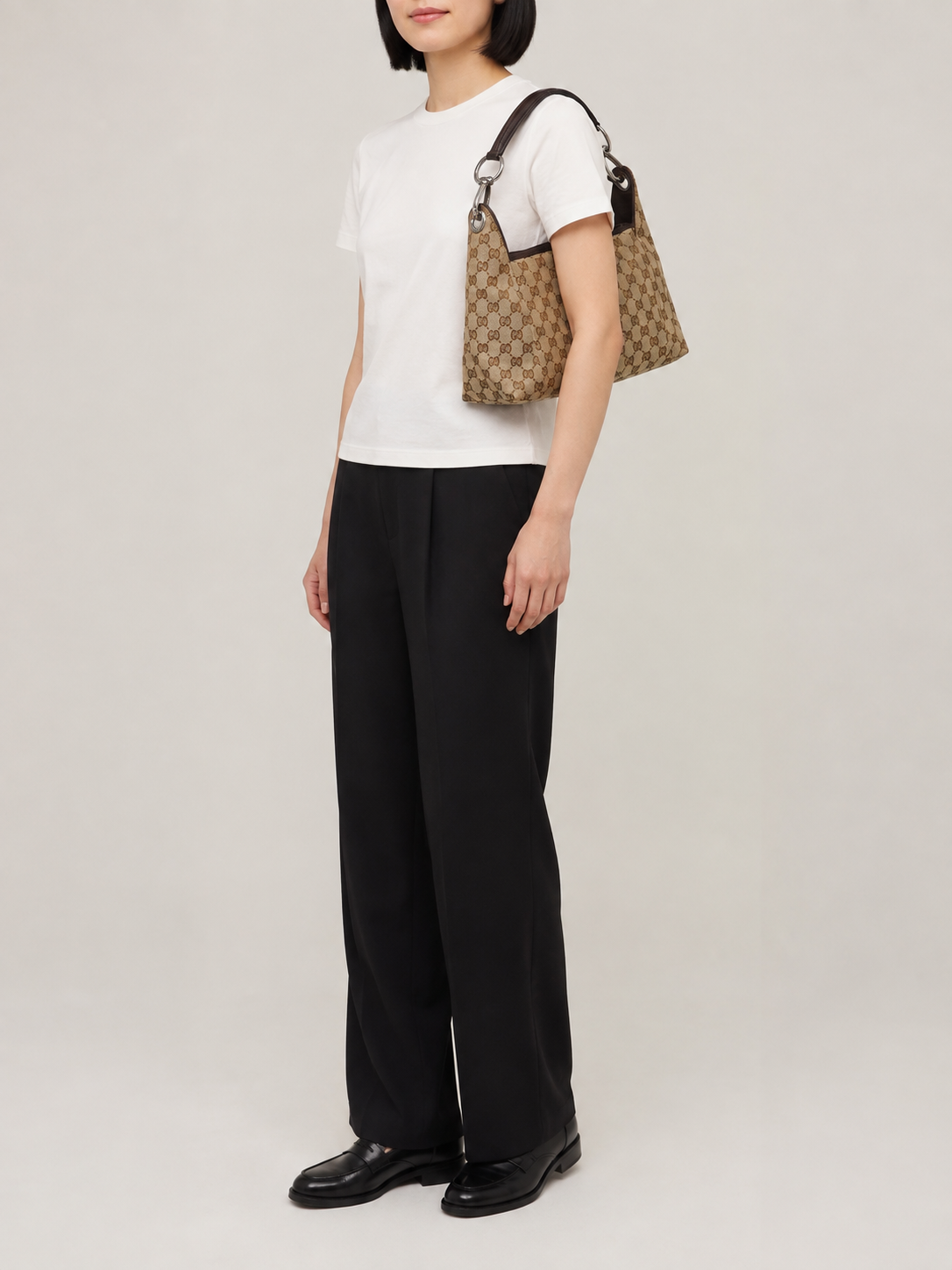GG Canvas One Shoulder Bag