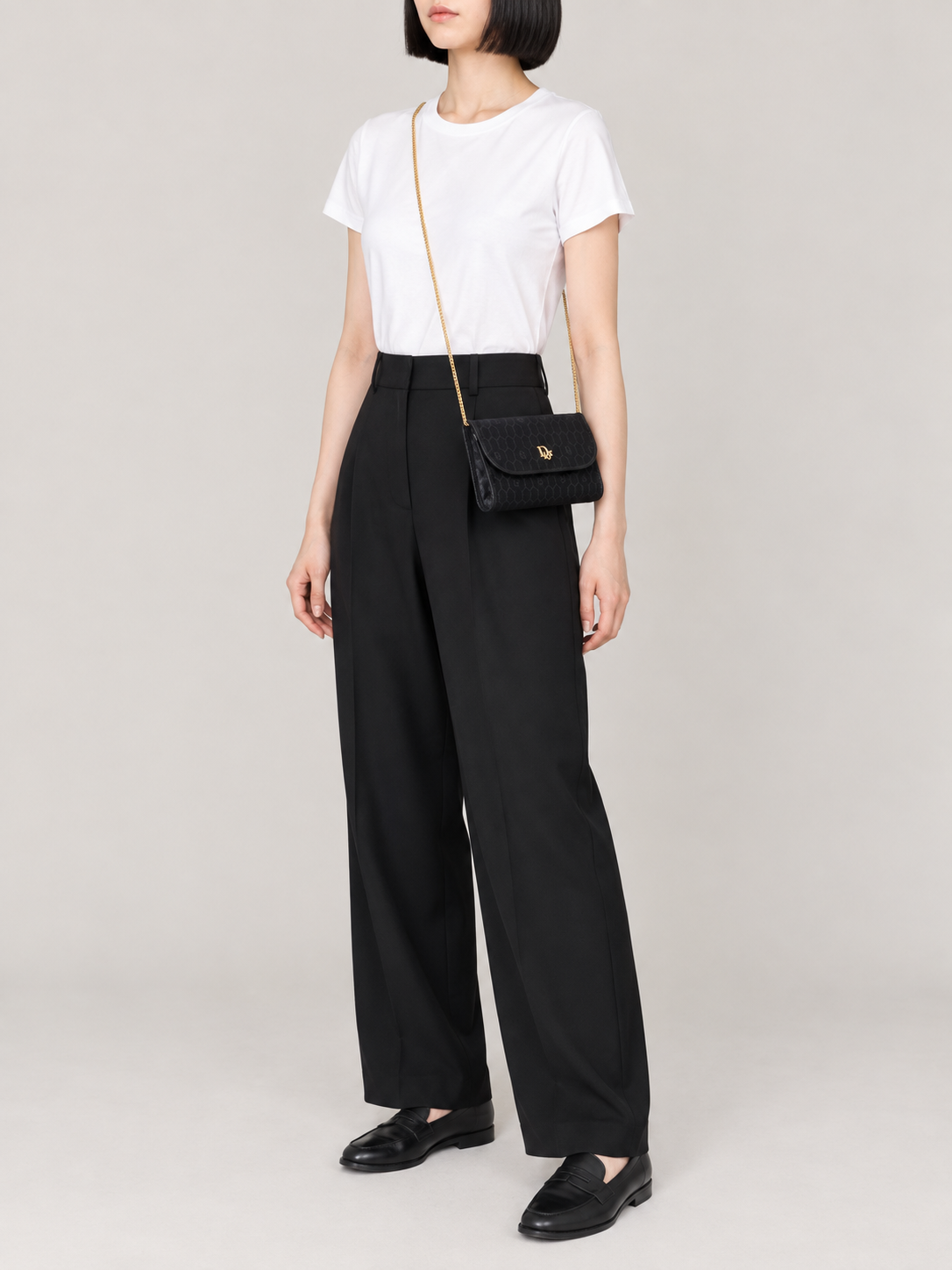 Honeycomb Pattern Chain Shoulder Bag