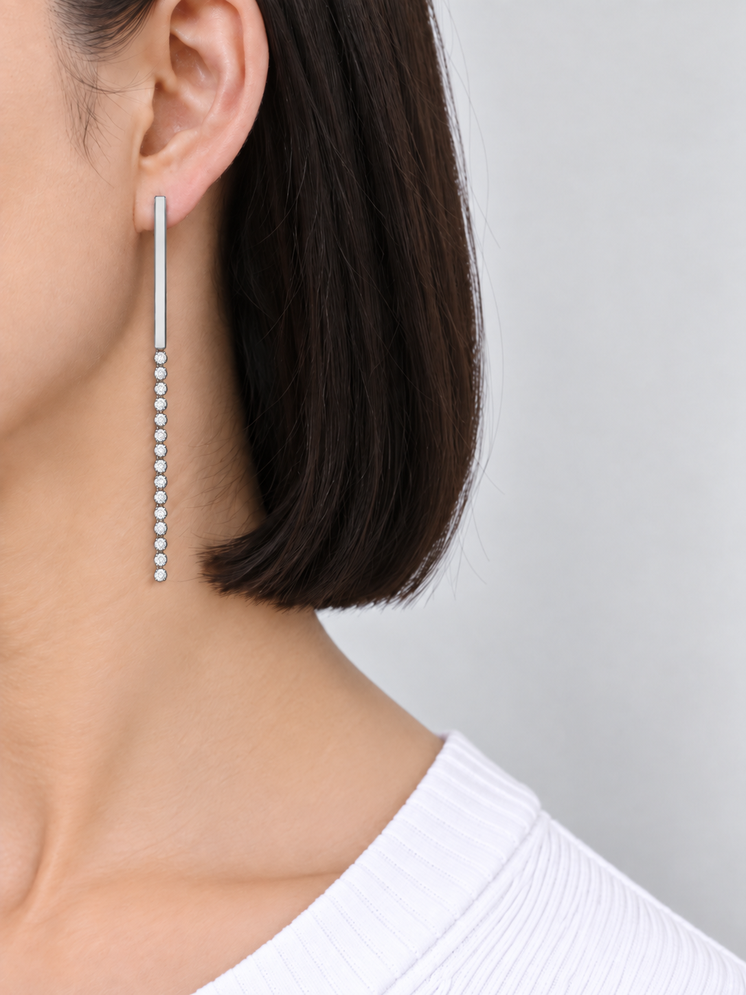ストラスバーピアス