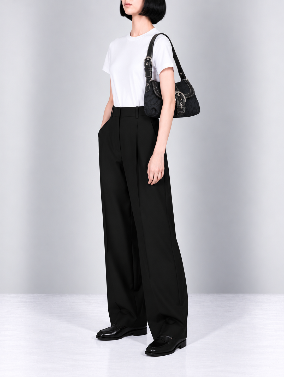 Signature one-shoulder bag